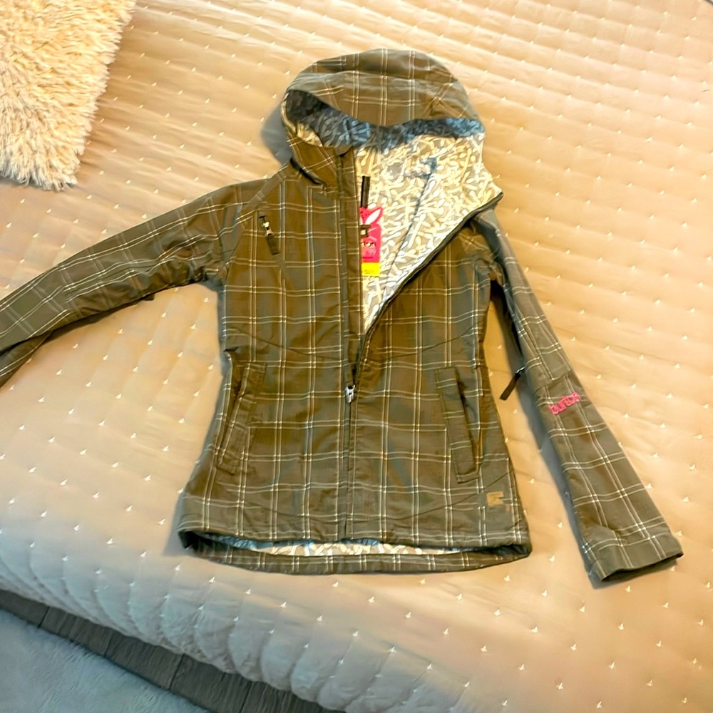 Burton ski jacket shell 
Size XS
LIKE NEW